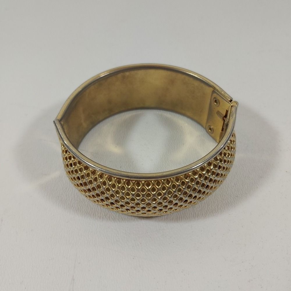 Vtg Sarah Coventry COSMOPOLITAN Mesh Clamper Bracelet Gold‎ Tone